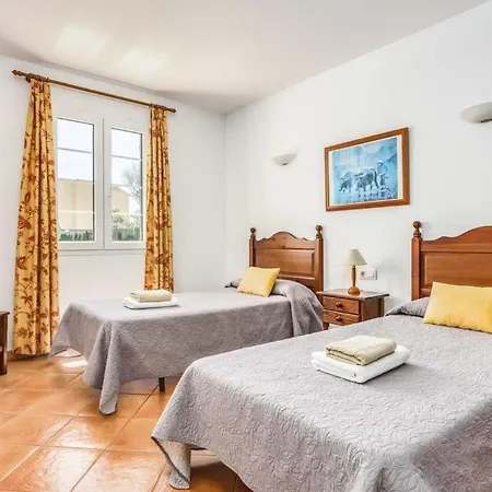 Cala'n Blanes Sleeps 7 Pool Air Con Wifi Villa *